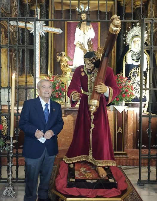 Nombramiento de Presidente de Honor de la Agrupación de Cofradías de Lucena de D. Juan Antonio Parejo 